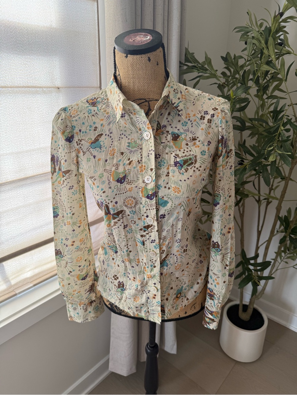 Marc Jacobs Whimsical Fairy Floral Print Cotton Blouse